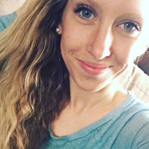 Meet your Posher, Kristina - Picture 1 of 1